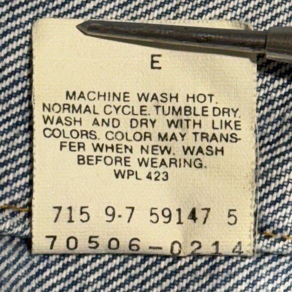 Vintage Levis Strauss & Co. 38R Denim Jacket With Custom Collar & Cuffs 80's - Picture 7 of 12